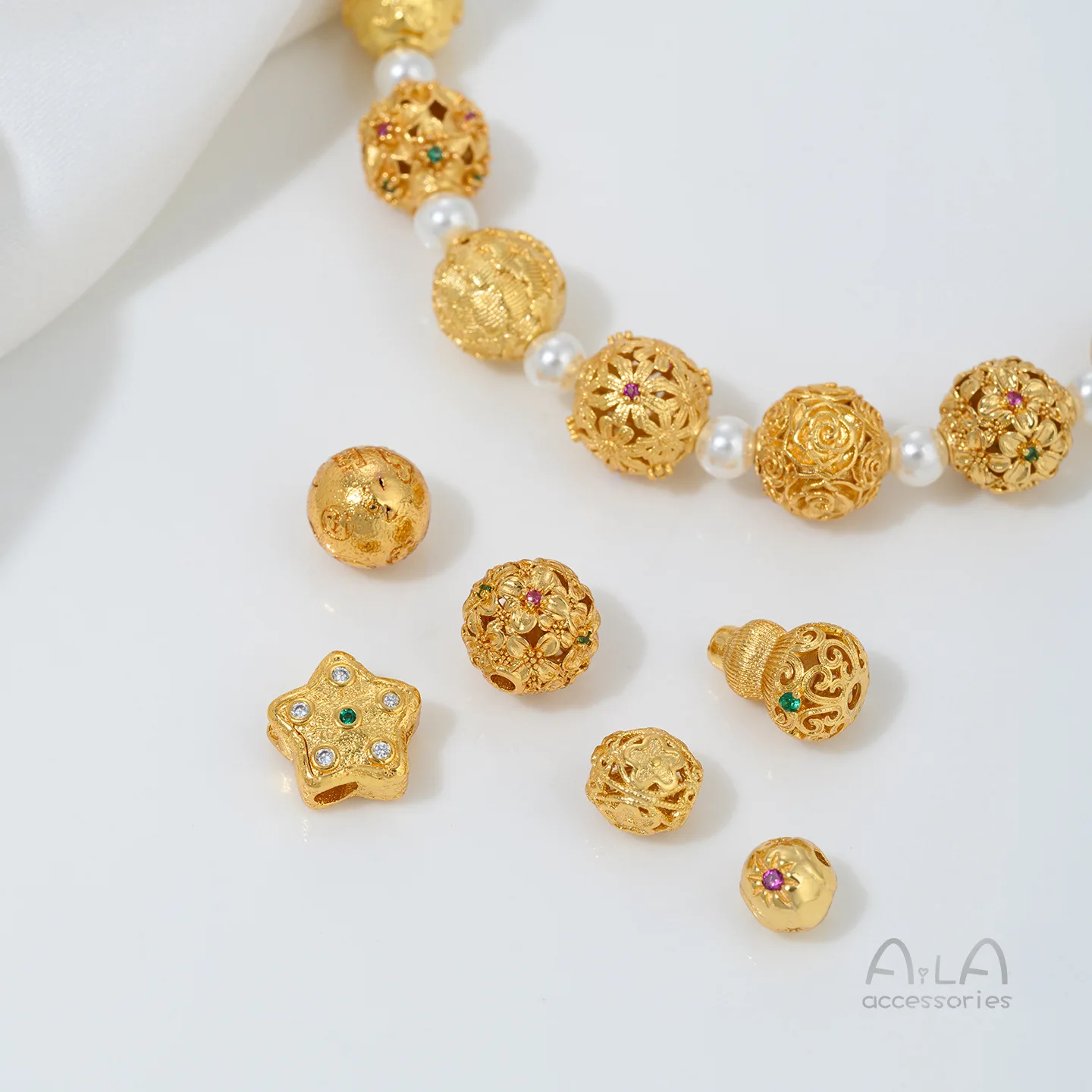 

Copper Plated 24K Gold Zirconium Pentagram Hollow Flower Bead Spacer Handmade DIY Bracelet Necklace Beaded Jewelry Material