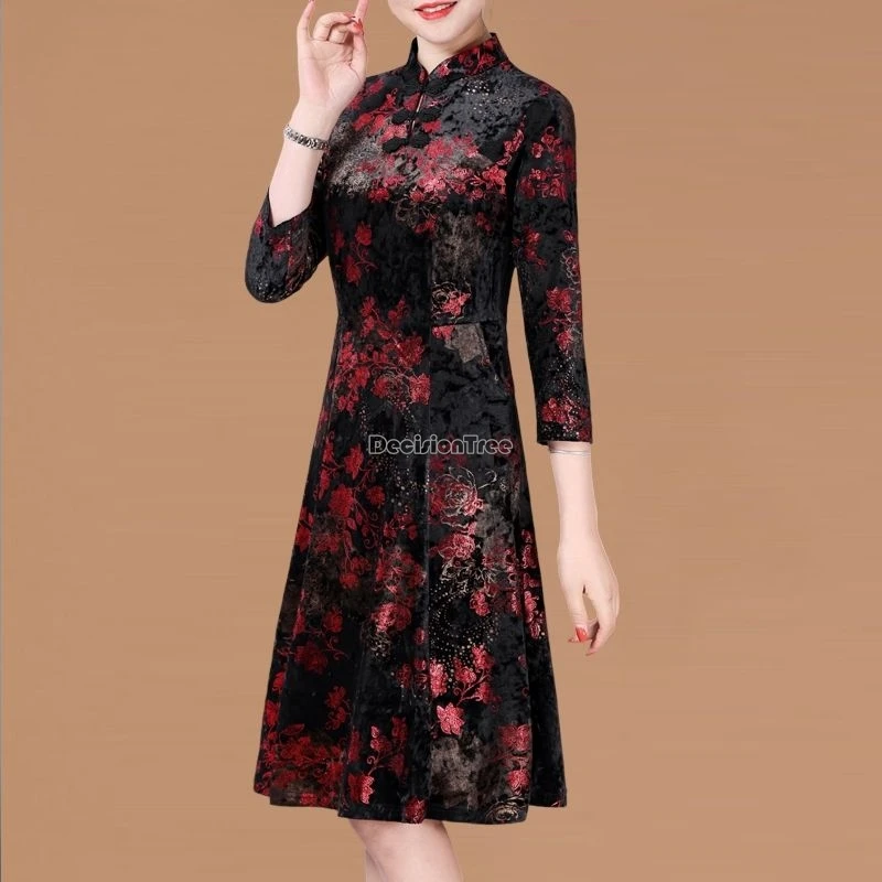 

2025 chinese national casual style autumn women velvet stand collar half sleeve flower printed qipao dress new cheongsam dress