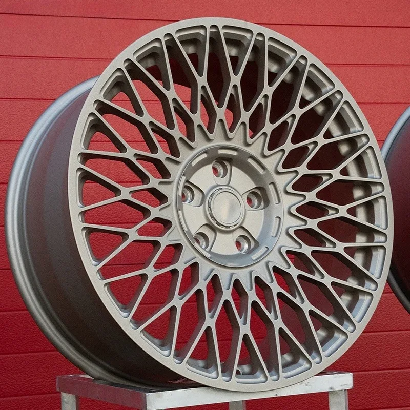 5 حفرة 18 19 20 21 22 24 26 بوصة 6061 T6 عجلات سبيكة 5x114.3 5x112 5x120 عجلات مزورة لسيارات Bmw