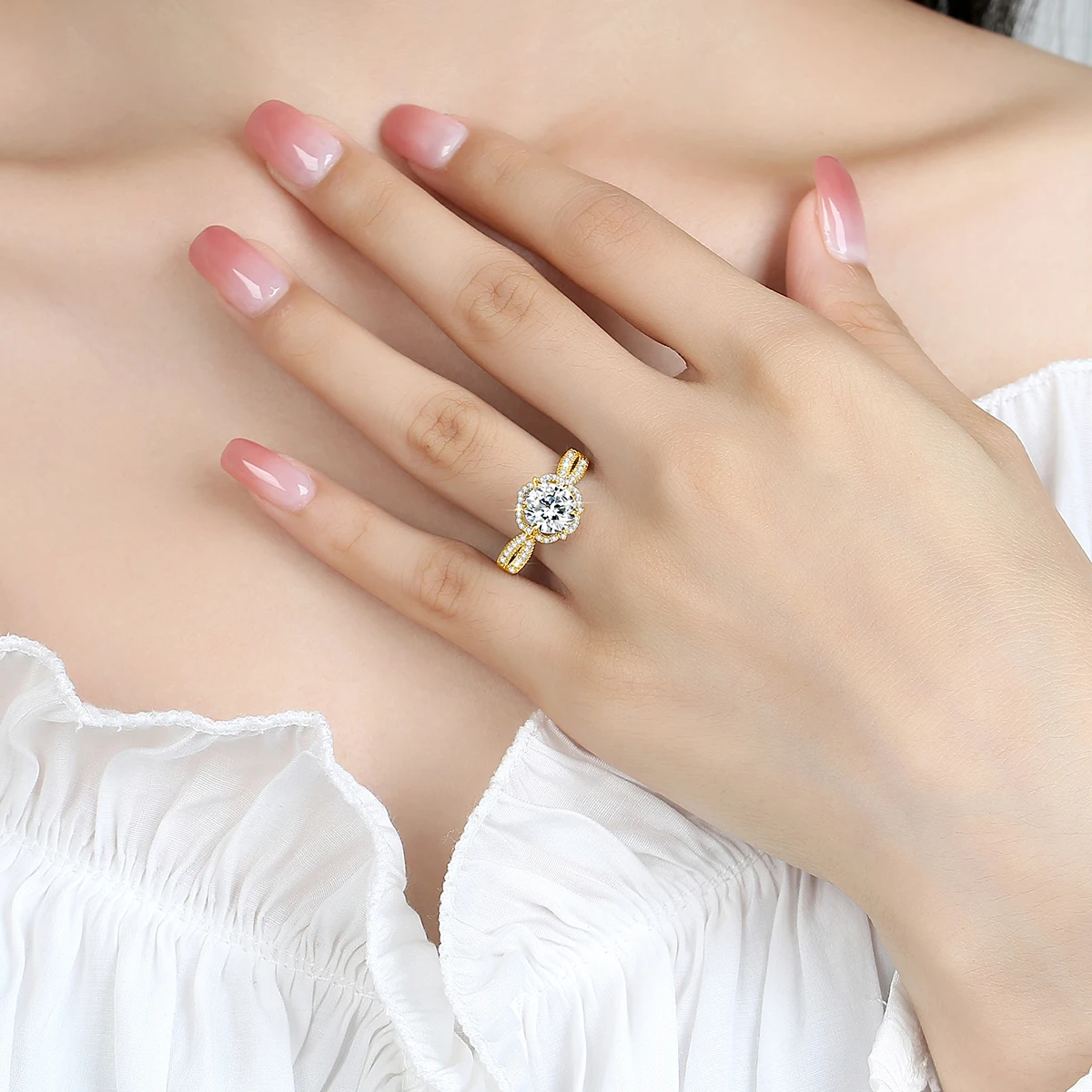 Vintage Kronen-Halo-Ring 18K vergoldet 925 Silber Runder Moissanit-Mittelstein Verlobungs- und Hochzeitsschmuck Geschenk für Frauen – Detail 7
