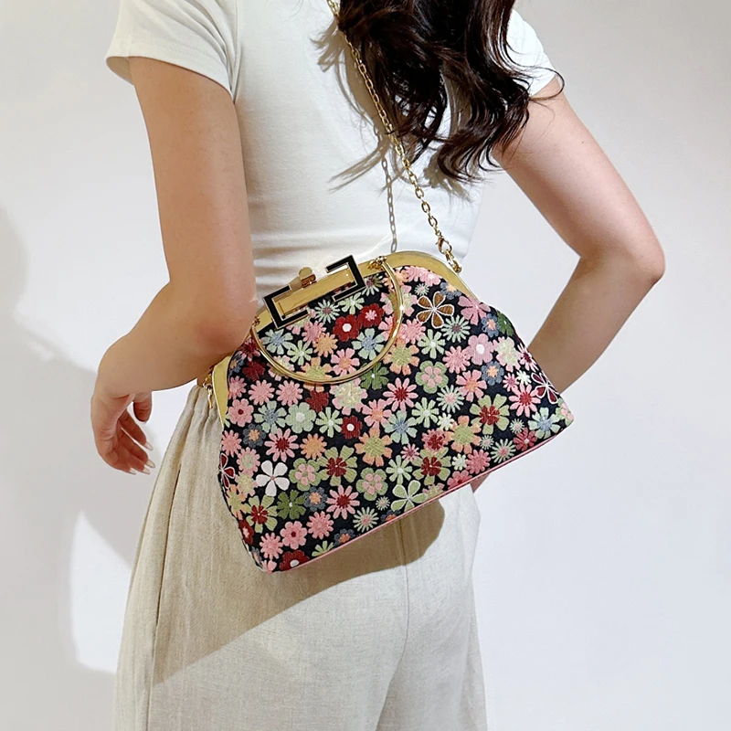 

Women Vintage Floral Kiss Lock Soft Clutch Bag Gold Metal Shoert Handle 2026 New Trend Chain Crossbody Bags Handbags and Purses