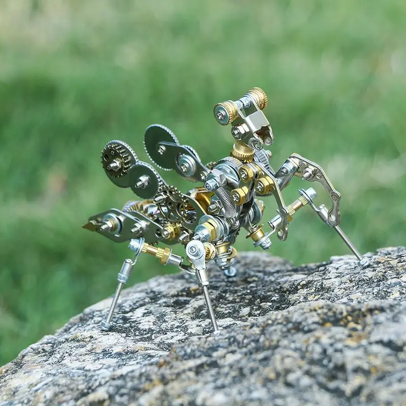 Modèle d'insectes mécaniques en métal, armure de puzzle faite à la main, collection d'artisanat créatif, mante religieuse, cadeau d'anniversaire pour hommes et femmes