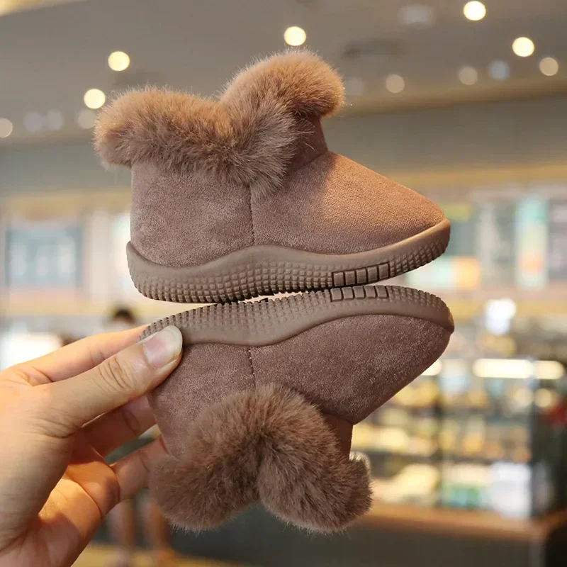 Botas de nieve cálidas de felpa para niños, zapatos de algodón para bebés, botas antideslizantes para primeros pasos
