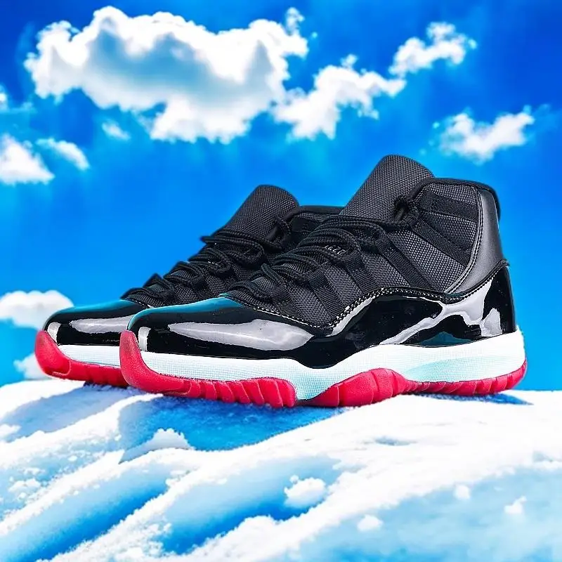 

2024 New sneakers,Comfortable durable soles, fashion running shoes, casual men's shoes,outdoor couple shoes, sizes: 36-45