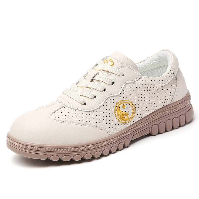 

2026 New Breathable Martial Arts Shoes Non Slip Women Tai Chi Shoes Wear-Resisting Low Top Sneakers Comfortable Bagua Shoes