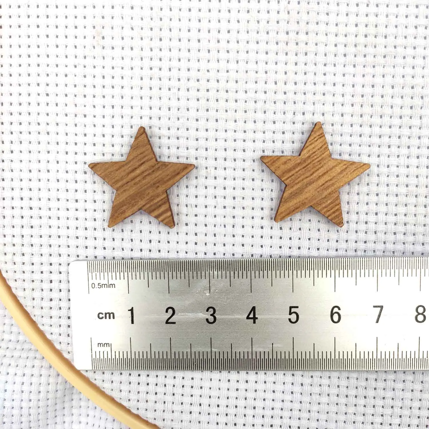 Wood Needle Minder do haftu krzyżykowego magnes do szycia 2 szt. Star Needle Keeper Finder magnetyczne akcesoria do haftu uchwyty na igły