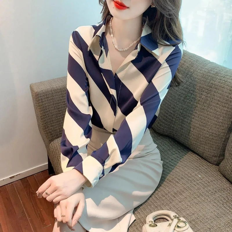 Blue Striped Loose Elegant Blouse Long Sleeve Polo Neck Korean Shirt Tops Spring Autumn New Fashion Temperament Women Clothing