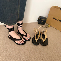 Black Flat Flip Flops Women Sandals Casual Cross Strappy Beach Shoes Summer Outdoor Flats Sandals Brown Sandales Femmes 2024