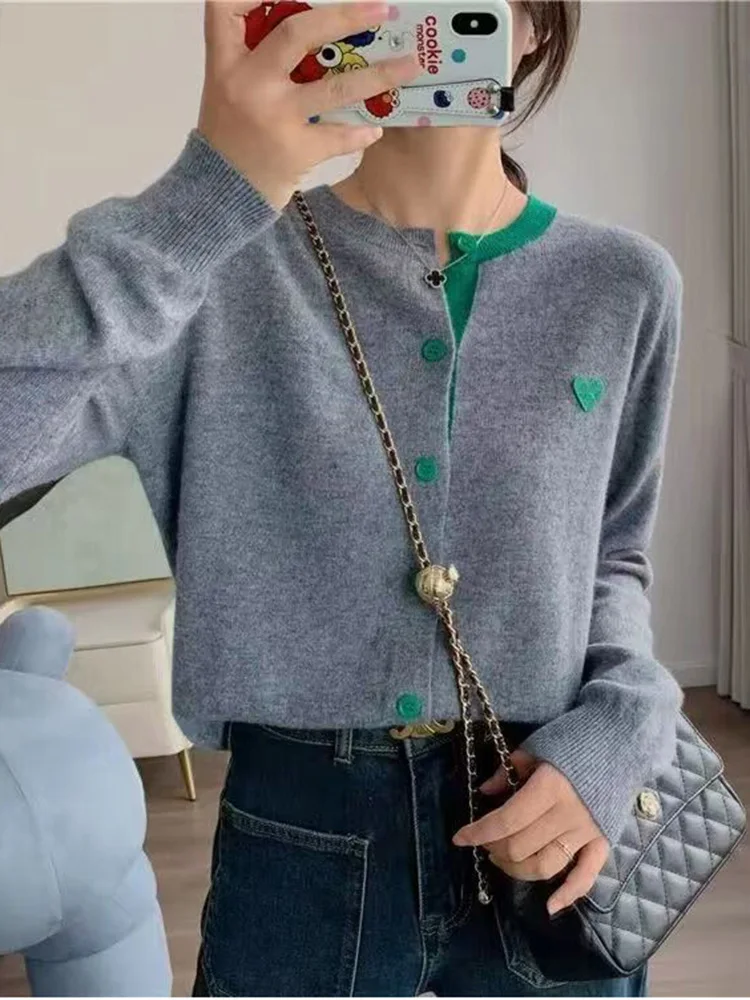 Primavera e autunno coreano delicato Cardigan lavorato a maglia donna Patch manica lunga fondo Top occidentale maglione di lana sciolto cappotto