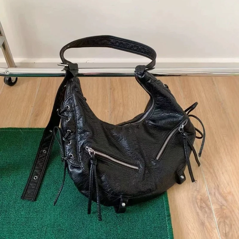 

Fashion Punk Style Motorcycle Underarm Bag for Women Messenger bag large capacity Soft PU leather ladies shoulder bag handbag