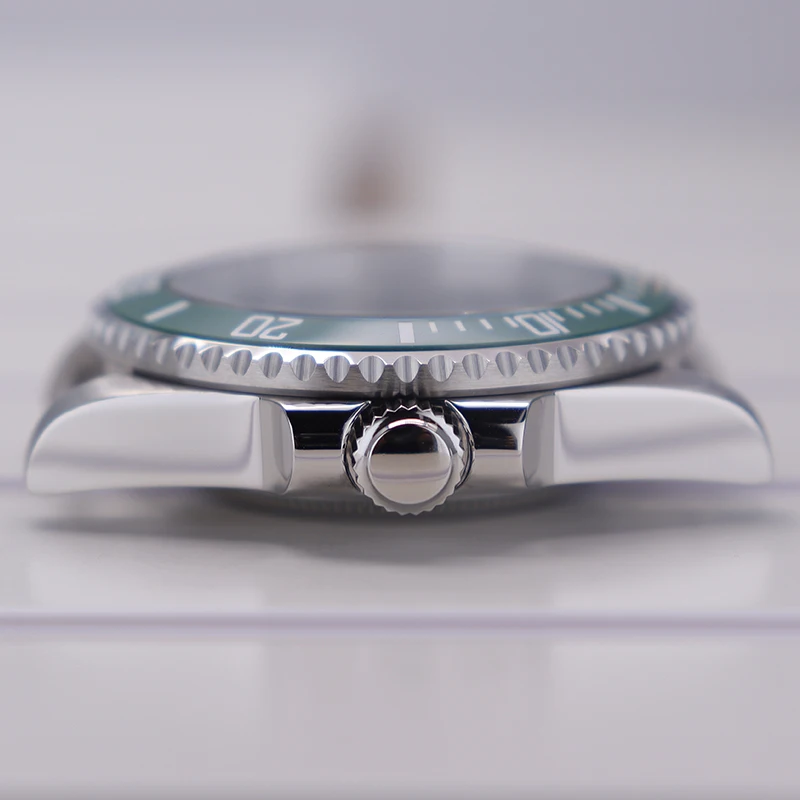 실버 40mm 시계 케이스 사파이어 크리스탈 스크류 크라운 Nh35/34/36/38 Eta2824 PT5000 미요타 8215 무브먼트 28.5mm 다이얼 서브마리너용