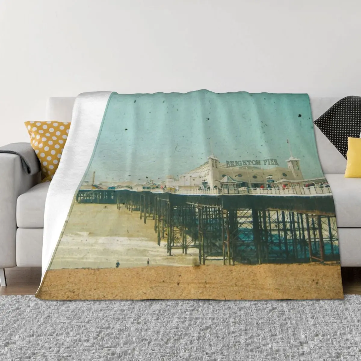 

Brighton Pier Throw Blanket blankets ands Summer Beddings Moving Thin Blankets