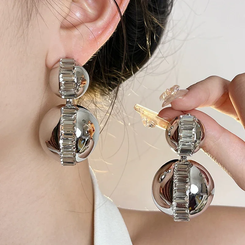 Trendy Gradient Rhinestone Round Ball Mirror Earrings Exaggerated Big Earring Stud Jewelry