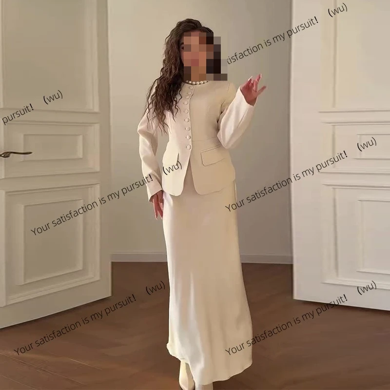 Conjunto de falda de moda elegante y delgada de manga larga con cuello redondo para mujer