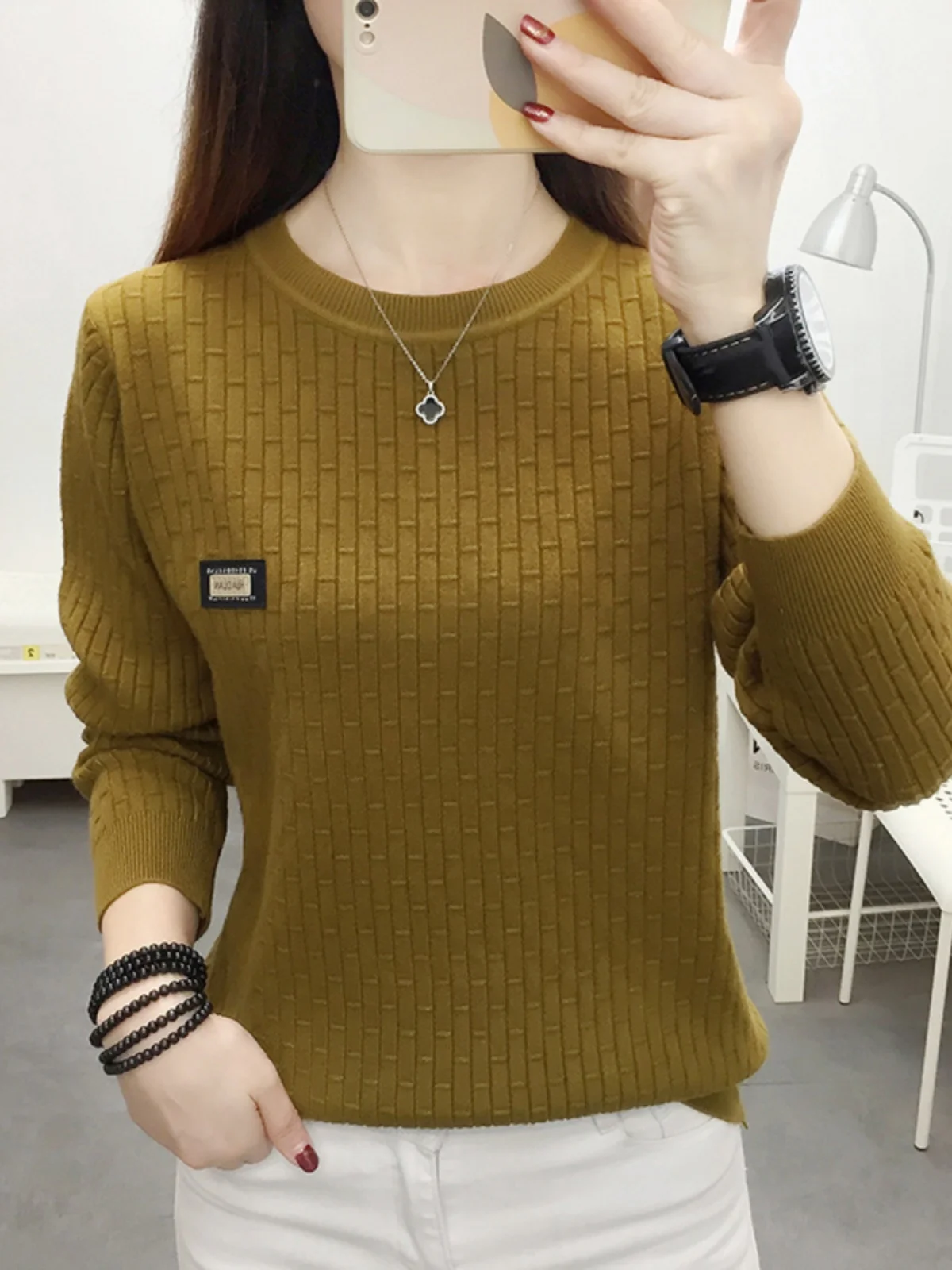 เสื้อไหมพรมทรงหลวมสำหรับผู้หญิงไซส์ใหญ่ แขนยาว ทรงหลวม ใส่สบาย อุ่น เหมาะสำหรับฤดูหนาว สไตล์เกาหลี ผ้าคอตตอนผสม