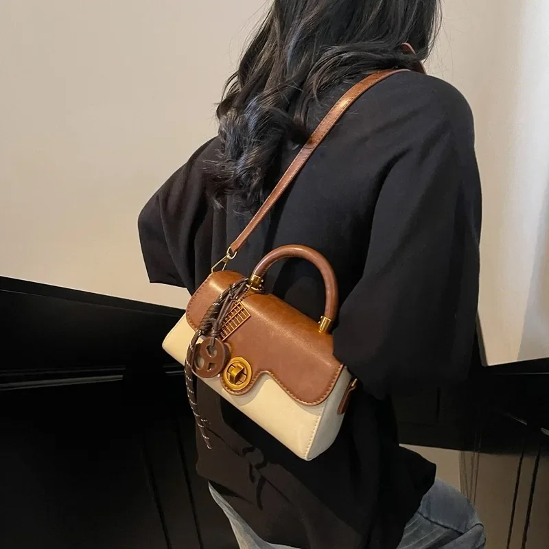 

Diaper Bag Classic Chic Crossbody Purse Luxury Leather Designer Tote For Women Elegant Original Vintage Handbag