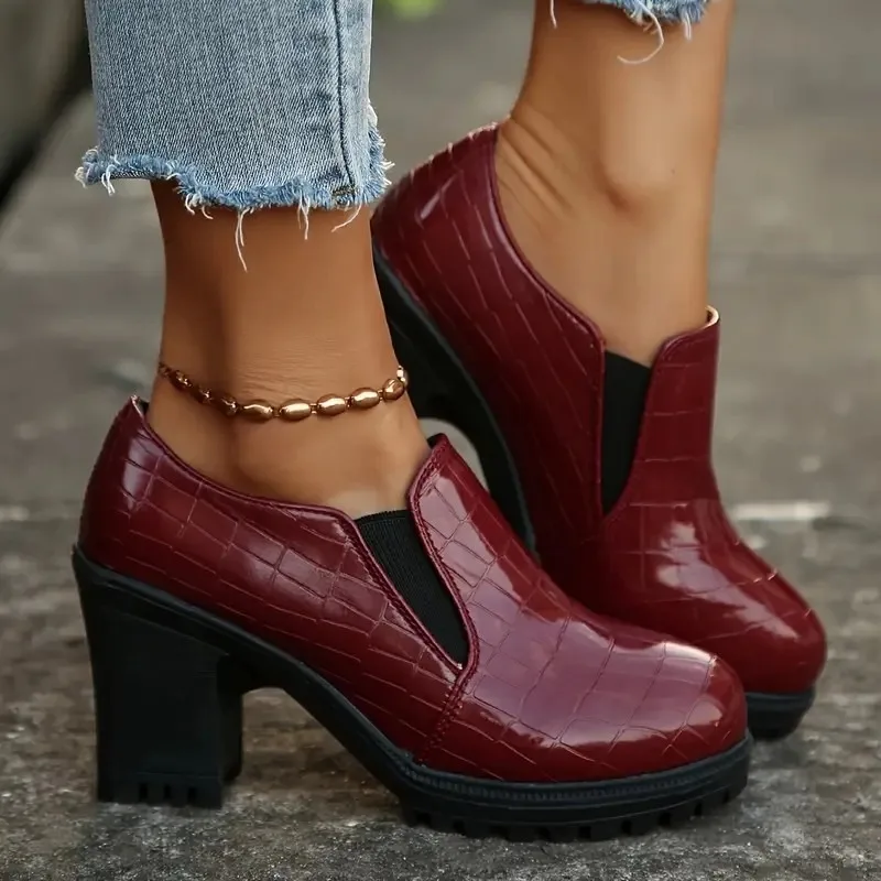 デザイナー厚底ハイヒールレディース快適ファッションスリッポンローファーシューズ秋新作レディースラウンドトゥディープマウスオフィスパンプス