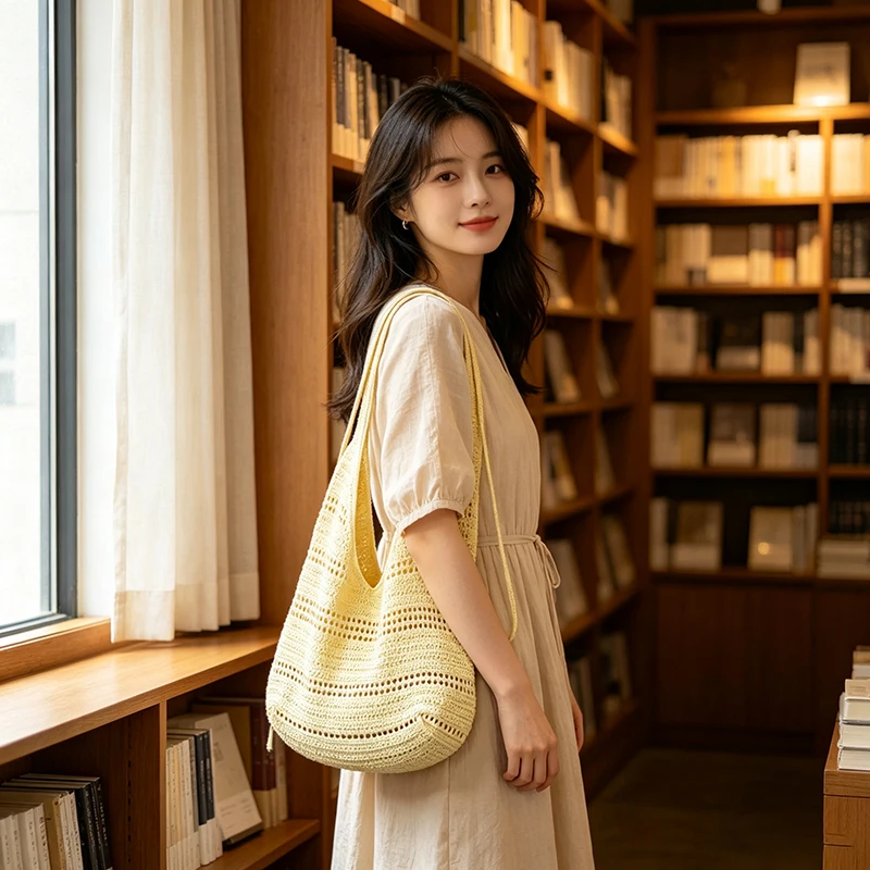 Hohlgestrickte Unterarm-Schultertasche, koreanische Damen-Handtasche, süß, niedlich, schlicht, einfarbig, gewebte Handtasche, lässige Tragetasche für Pendeln und Reisen – Detail 10