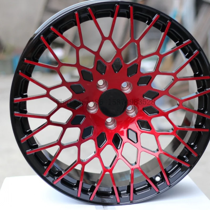 

Кованое колесо 6061Алюминиевый сплав 10-26 дюймов Настраиваемая обработка Доступна подходит для различных типов автомобилей