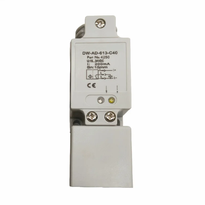Nuevo Sensor de interruptor de proximidad DW-AD-613-C40 Original