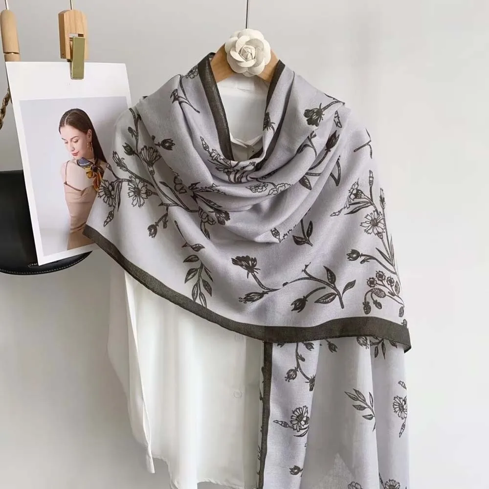 

Breathable Women Floral Scarf Bird Patterned Polyester Thin Large Shawl Sweat-absorption Lightweight Sunscreen Headscarf Girls