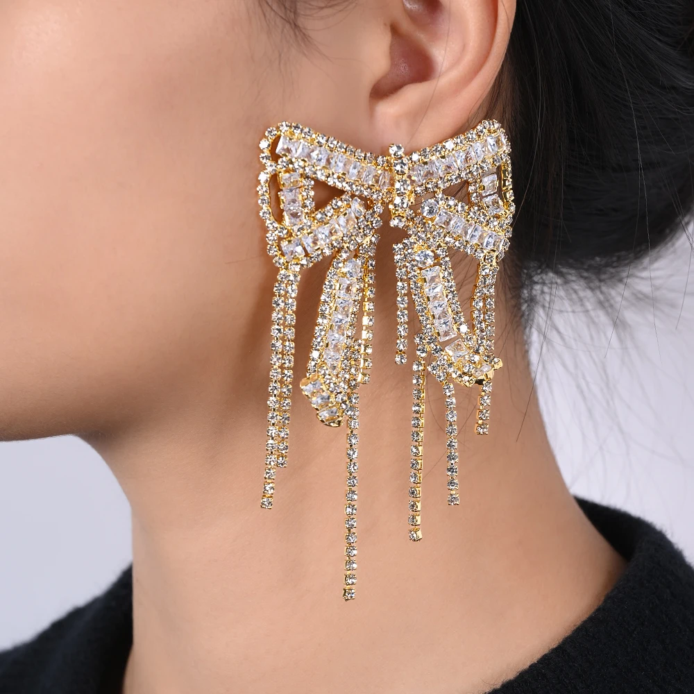 

Stonefans Exaggerated Clip on Earrings Tassel Luxury Evening Wear Butterfly Drop Earrings Rhinestones for Bridal Wedding Jewelry