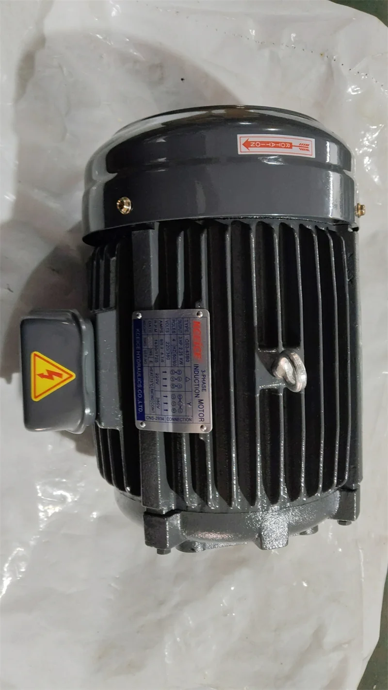 Factory Price Taiwan SY 3-Phase 1.5KW Oil Pump Motor C02-43B0 C03-43B0 Interpolated Special Electric Motors For Hydraulic