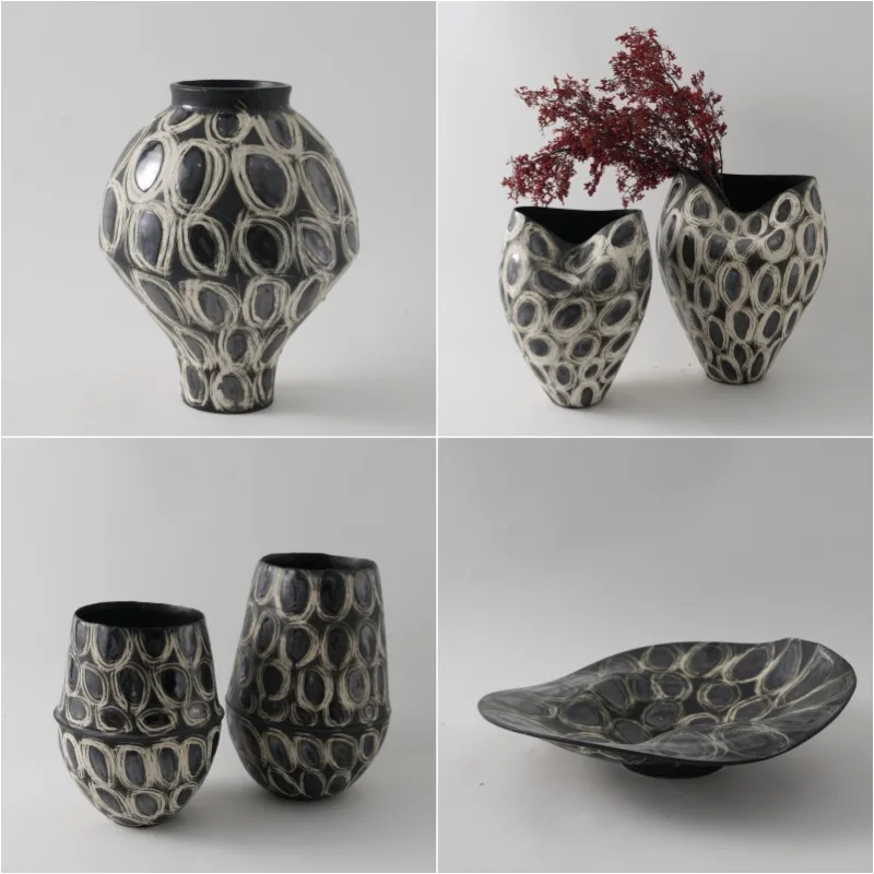 

Wabi **** wind potter ceramic handmade vase art ornament homestay model room jewelry flower arrangement