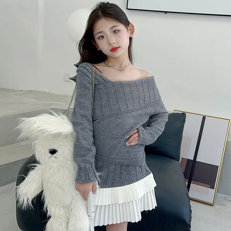 Girls' Autumn/Winter 2024 New Long Sleeve Sweater V-neck Lazy Style Irregular Knitted Sweater Splicing  pleated dress