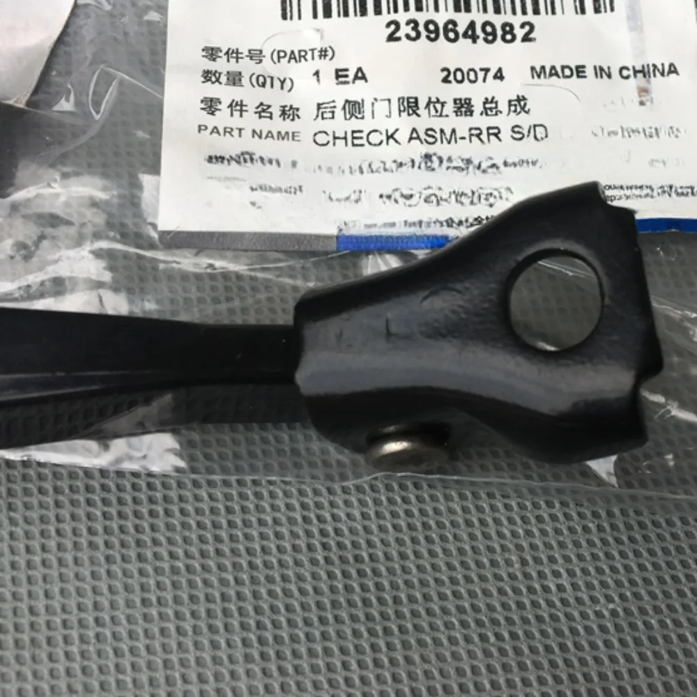 1PC 23964982 Left and Right Universal Front and Middle Door Locator for Wuling Marathon Minivan/S/S1/S3/V/Rong Guang V 14-21