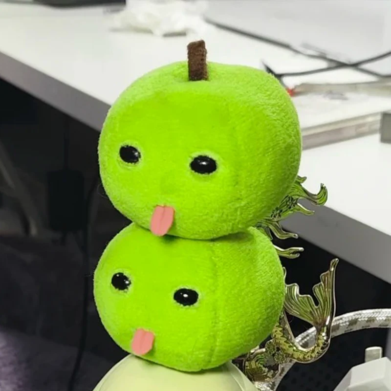 Mini Abstract Tongue-spitting Apple Funny Plush Doll Pendant Creative Funny Green Red Apple Keychains Accessories Friend Gifts