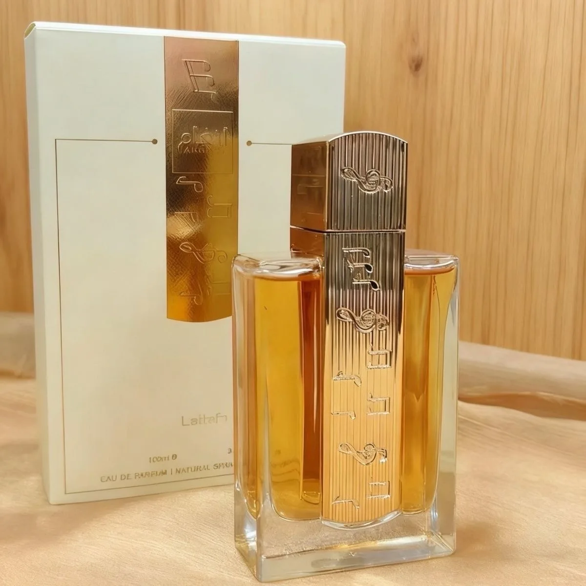 Lattafa Anfasim EDP 100ml - Middle Eastern Spicy and delicious Wood Fragrance, Neutral Scent, Gentle and Rich, Suitable for the Autumn and Winter Seasons, Long-Lasting Fragrance, Simple and Elegant - view 3