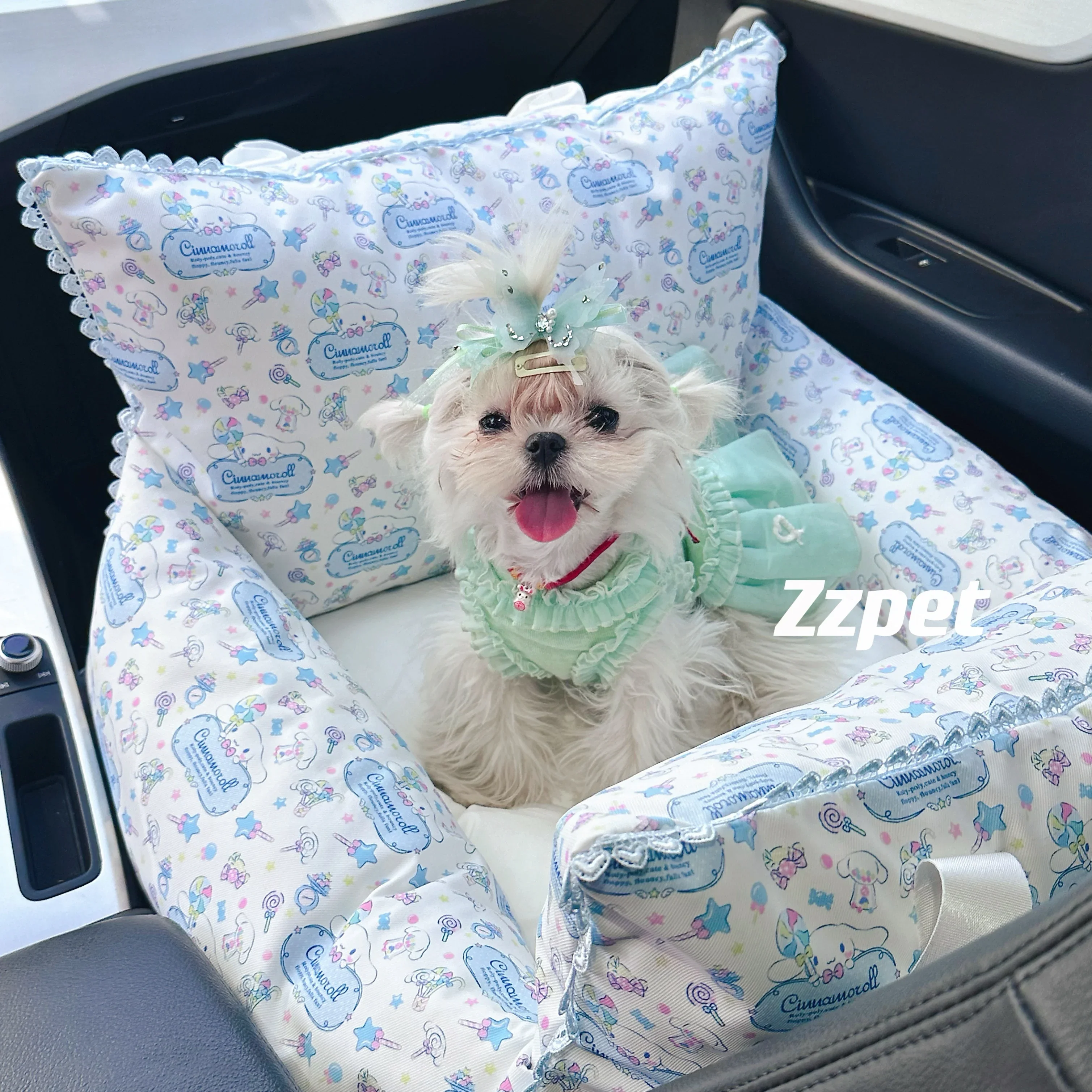 Four Seasons Pet Dog Car Nest Car Safety Seat Net Red Detachable and Washable Small and Medium sized Dog Nest