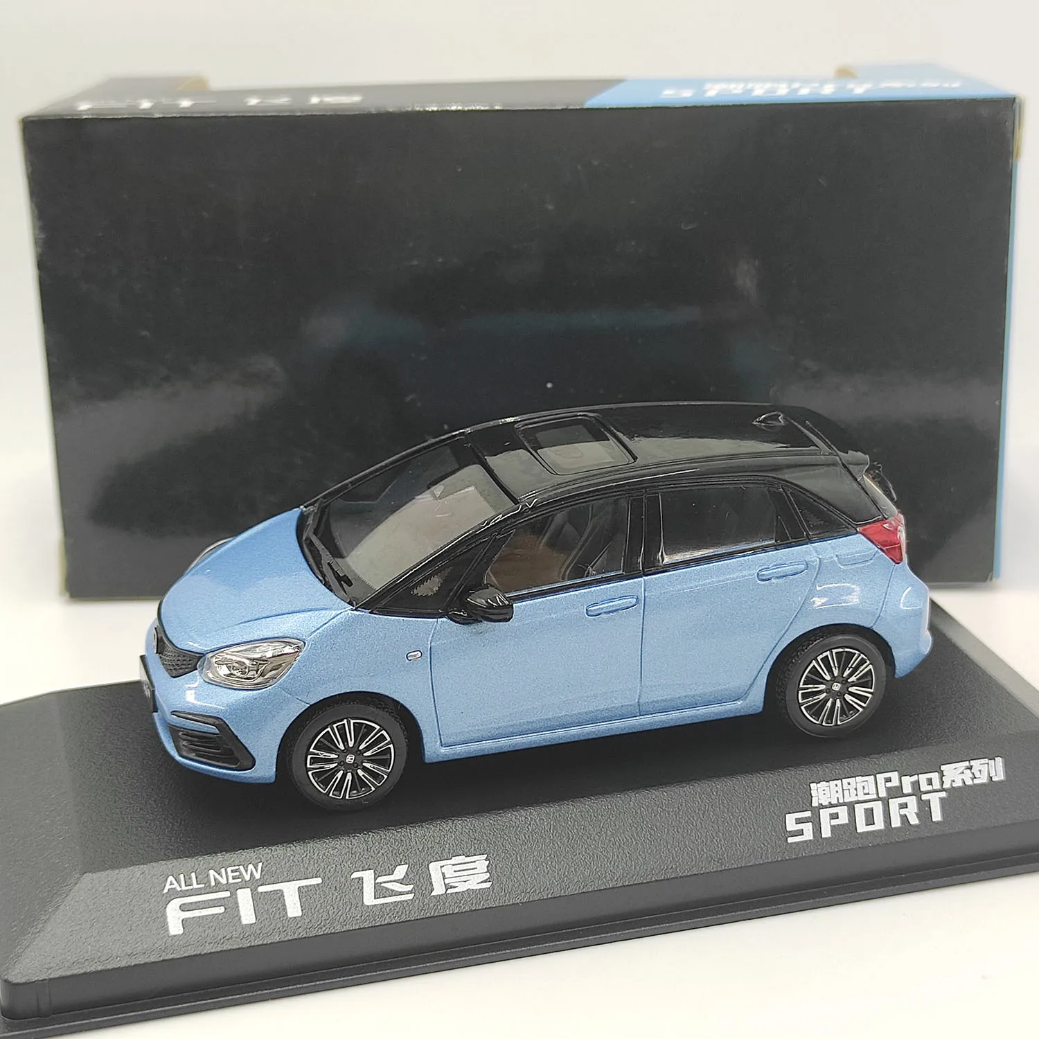 دييكاست 1:43 مقياس مصنع Guangqi هوندا جديد صالح كروسر سبيكة سيارة نموذج تحصيل لعبة هدية تذكارية عرض حلية #1