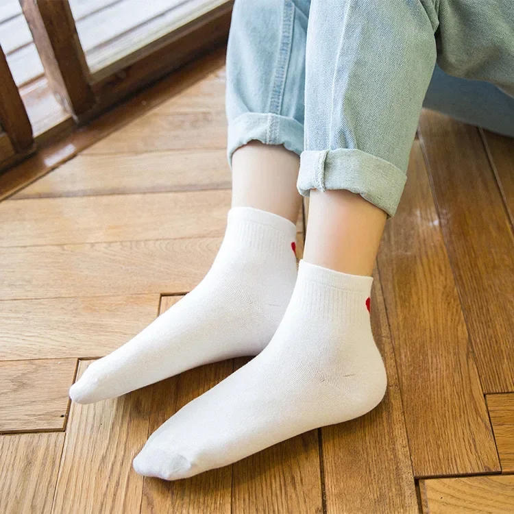 Spring and Autumn New Fresh Women's Solid Breathable Cotton Socks Socks Cotton Love Breathable Ladies's Short Socks