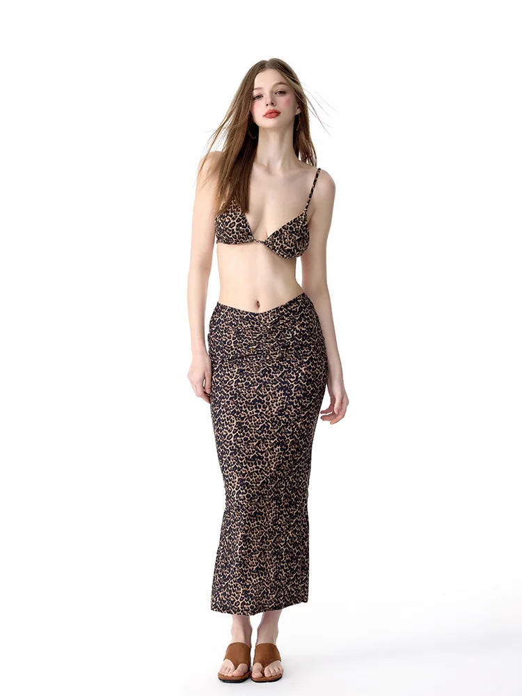

Sexy Retro Leopard Print Bikini Women's Swimsuit Vacation Gathered Small Chest Strapless Triangular Design Polyester Material