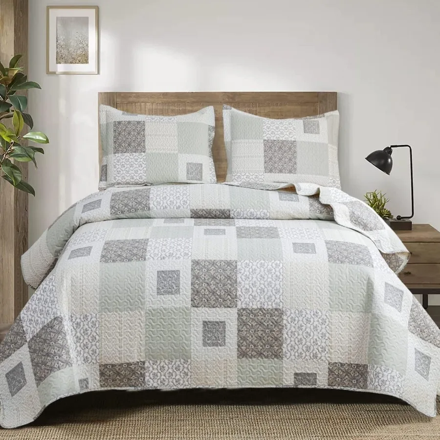 

Queen Size Floral Bedspread Coverlet Plaid Patchwork Quilt Bedding Set with Reversible Design for Modern Home Use Lightweight a