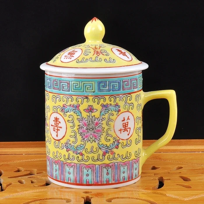 Taza de cerámica tradicional china Jingdezhen, taza de porcelana azul y blanca, taza de té roja/azul/amarilla con tapa, vasos de 300ml