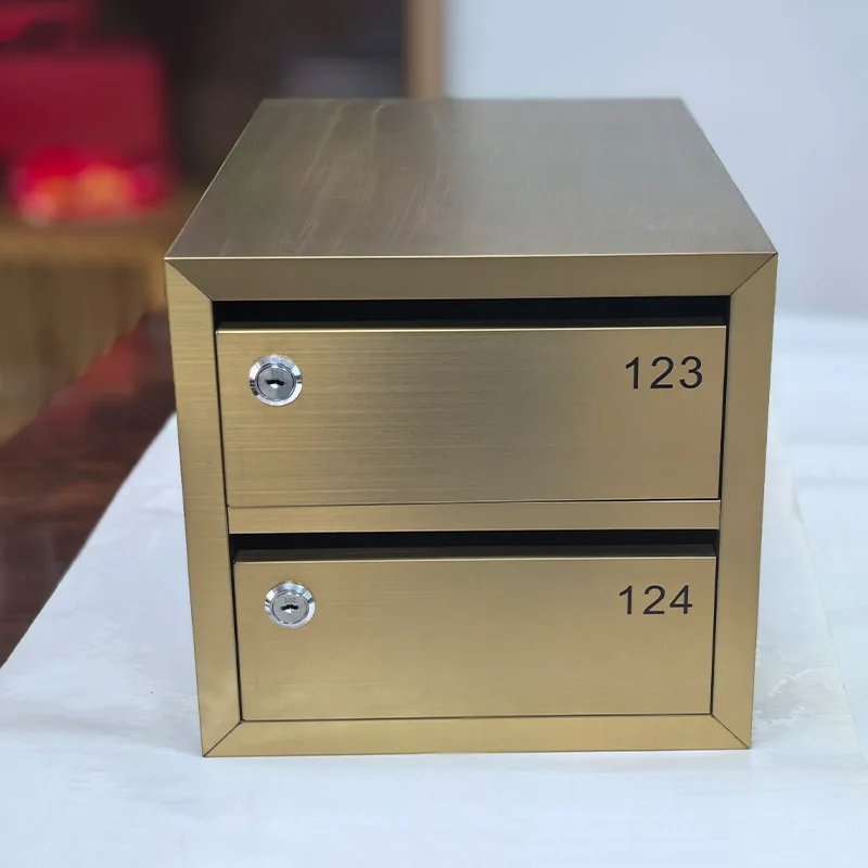 

Наружный настенный многосекционный шкаф для хранения и доставки посылок и писем для жилых комплексов, из нержавеющей стали 304, с дверцами от пола до потолка.