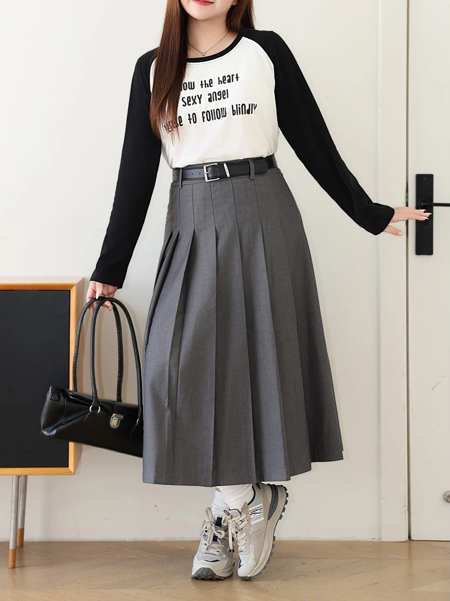 Preppy Style Women's Sets Casual Block Color Original Print T-shirt And Gray Pleated MIDI Skirt XL Fall 2024 Good Quality