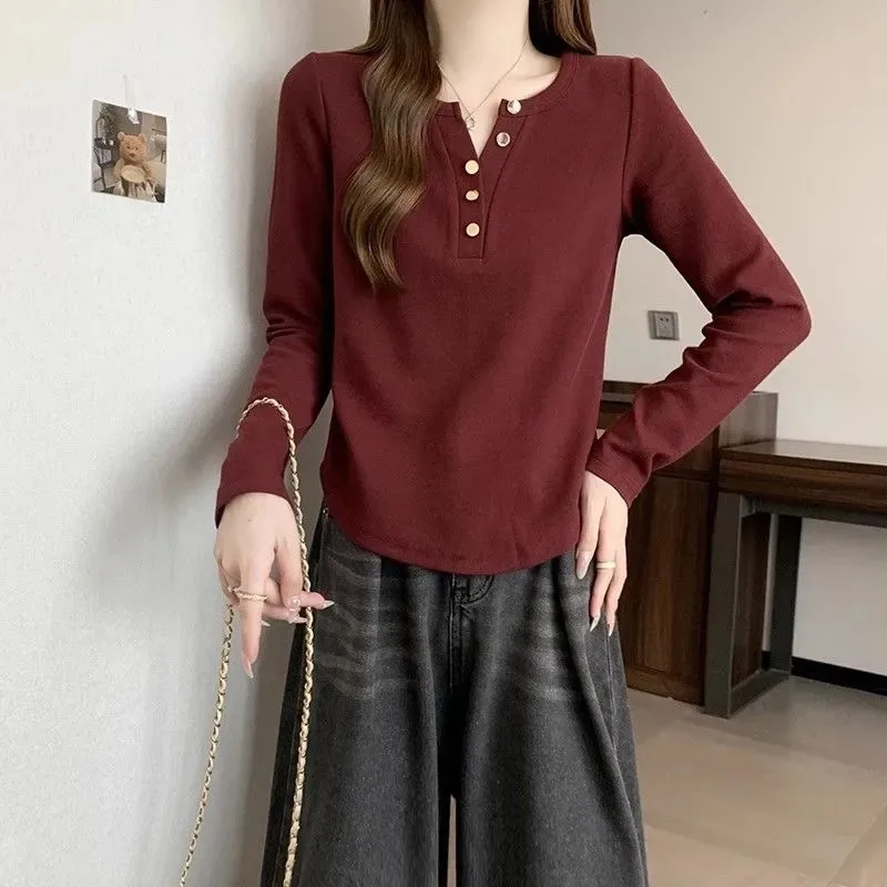 Plus Size Women Autumn Long Sleeve T Shirt V Neck Button Decor Curved Hem Slim Fit Top for Curvy Girls