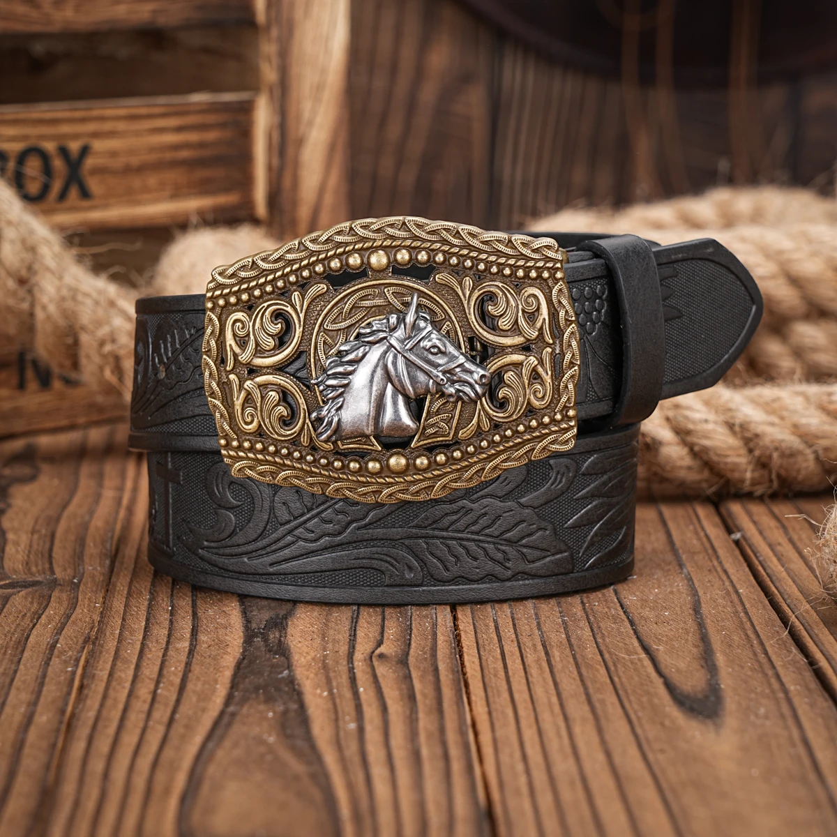 Ein lässiger, individueller und Retro-Gürtel, Kleidungsaccessoire im Western-Stil, Metallschnalle, PU-Gürtel, geeignet für Männer und Frauen. – Detail 6
