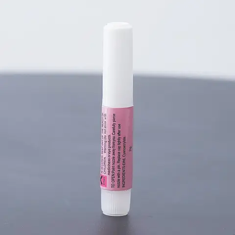 2g Round Bottle Nail Glue Brush for Press-On Nails, Fast-Drying Super Strong Nail Adhesive, No UV Light Needed for False Nail Tips, Rhinestones & Decoration Bonding