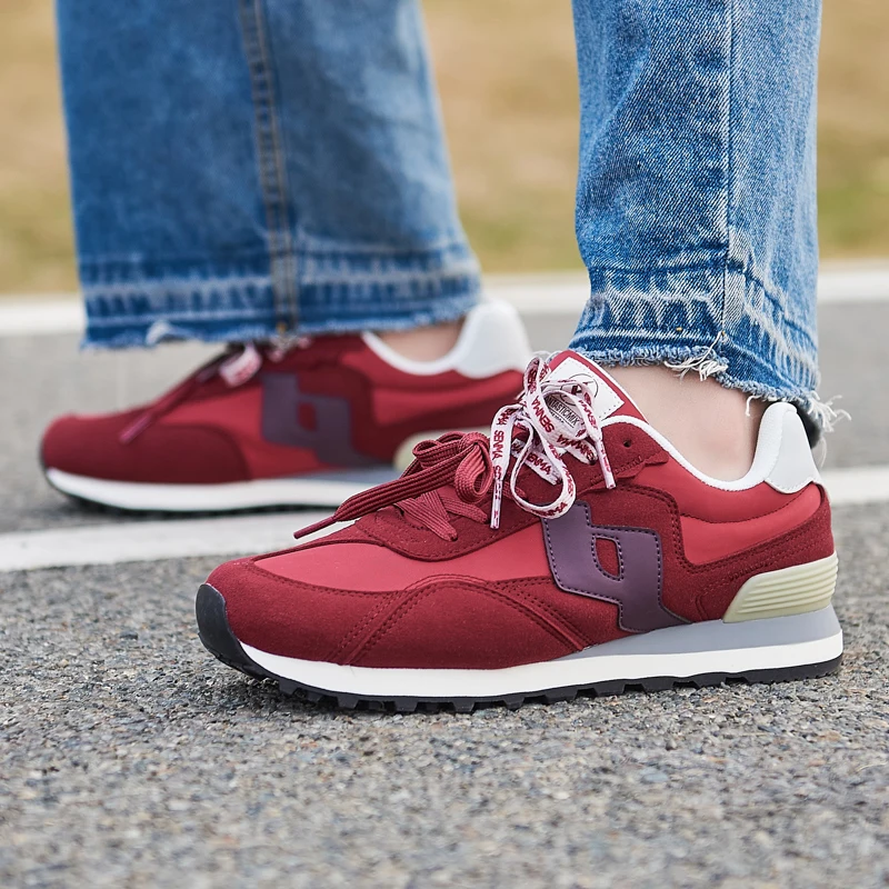 

Женские люксовые кроссовки на платформе в винтажном стиле, спортивная обувь для женщин, новинка осени 2026, повседневные кроссовки для бега, женские вулканизированные туфли