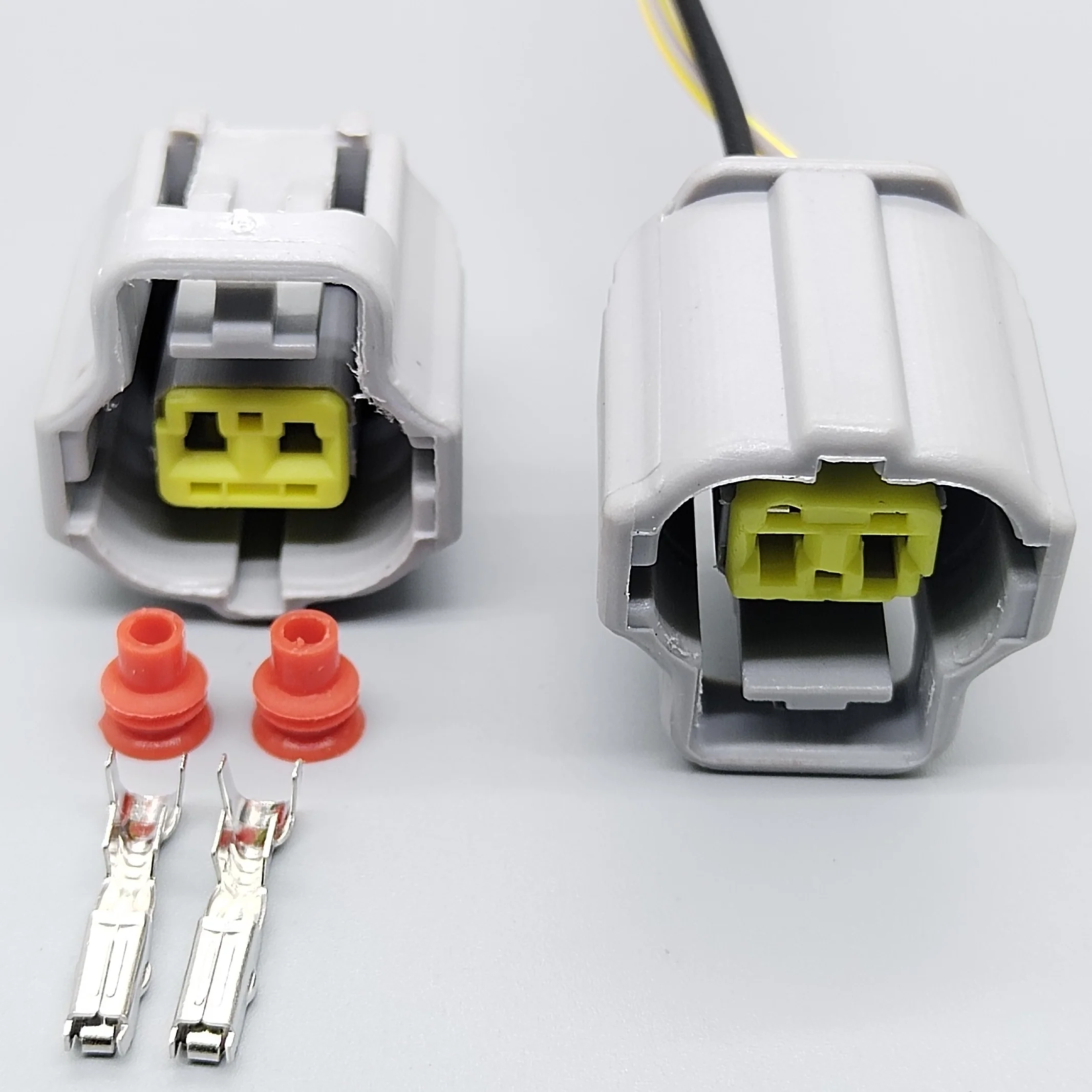 shhworldsea 2 Pin Way Auto Wiring Terminal Connector with Wires Car Water Temperature Sensor Socket For Toyota 184006-2 178392-2