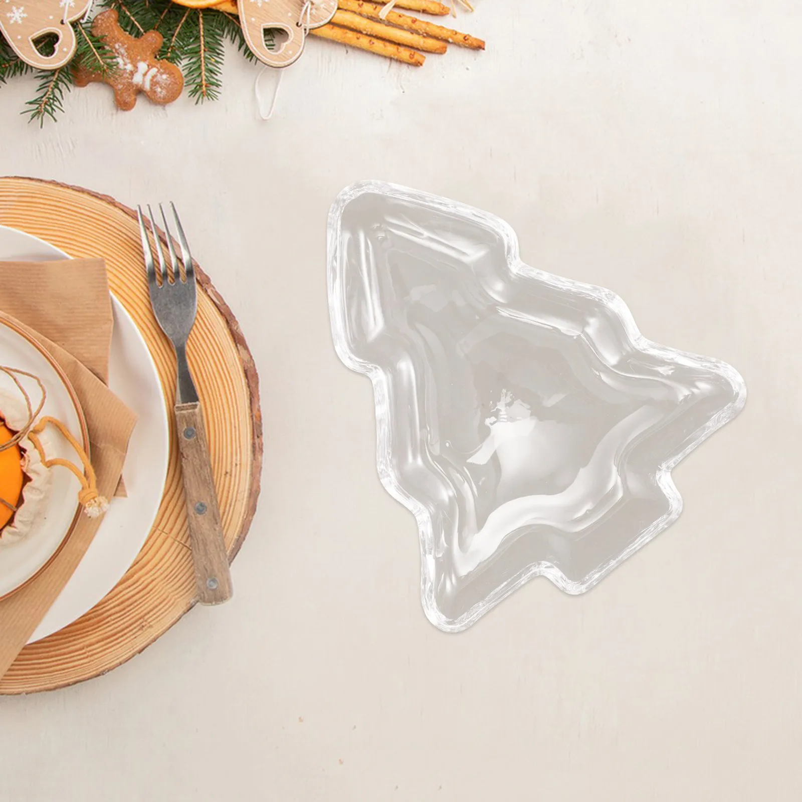 Transparent Crystal Glass Fruit Tray Christmas Tree Shaped Holiday Serving Dish for Dry Fruits Fresh Fruits Candies Desserts
