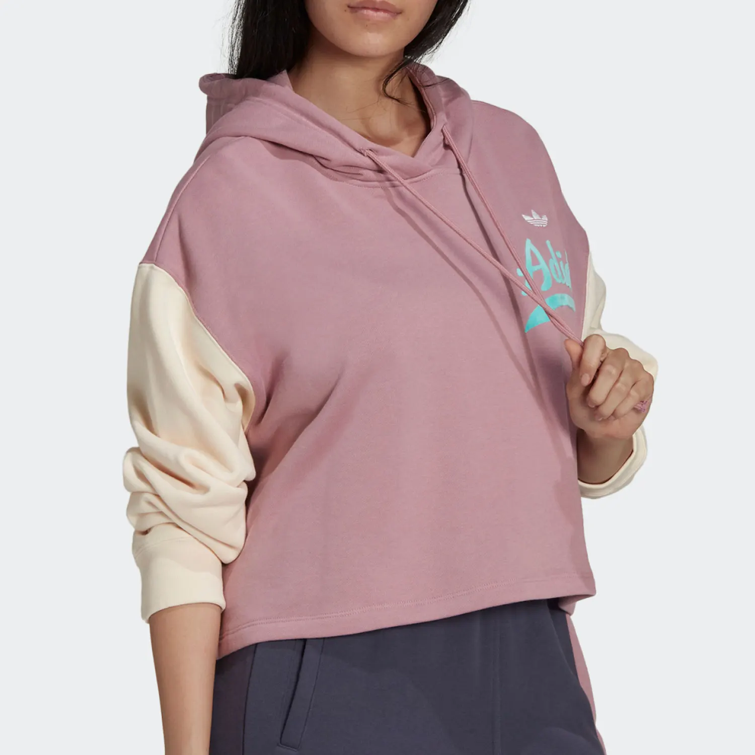 

Adidas Authentic New Season Women's Fashion Patchwork Hooded Sweatshirt HD9784