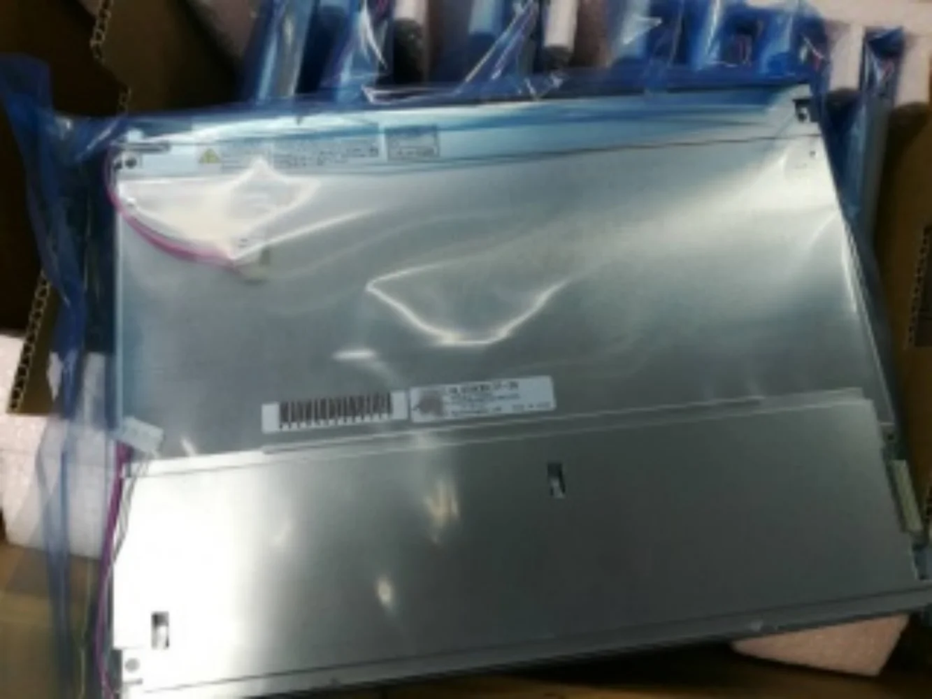 

NL8060BC31-36 Экран ЖК-панели