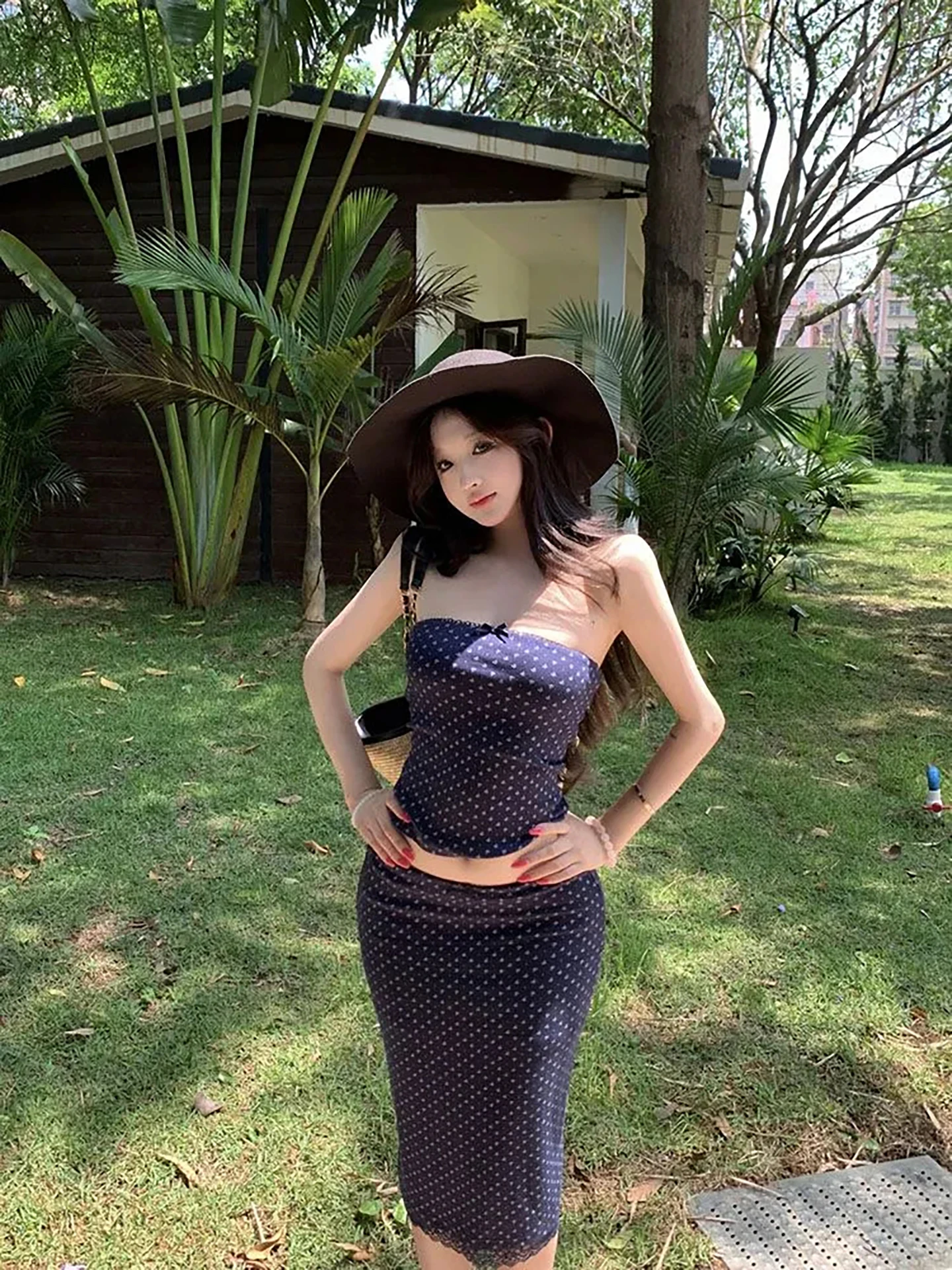 

Summer 2026 Floral Crop Top Lace Patchwork Travel Date Women's Vest Skirt Set Elegant High Waist Shorts Sleeveless Fashion