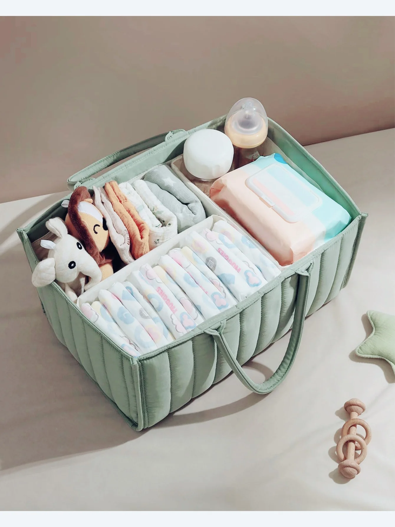 Light green baby nappy storage bag Multi-functional nappy bag large capacity foldable mummy bag bottle nappy storage bag